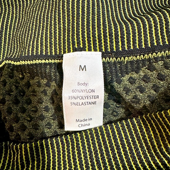 Textured leggings - Picture 4 of 4